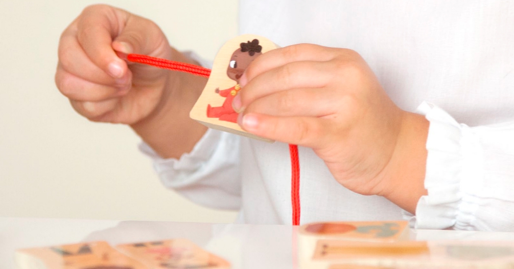 Akros • Destreza manual