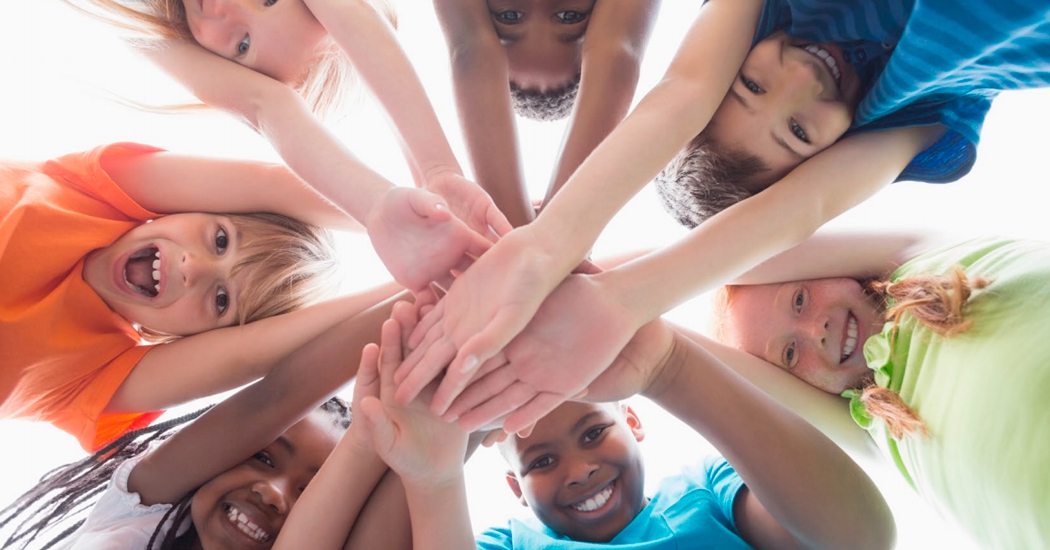 Akros • Educación en valores