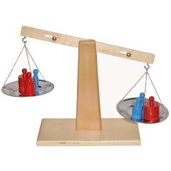 Balanza de madera con pesos - Montessori