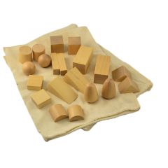 Bolsas con formas geométricas de madera - Montessori
