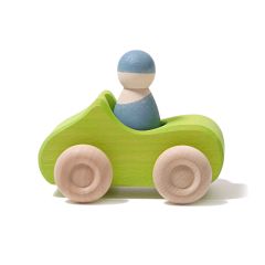 Coche de madera verde con muñeco - Grimm's