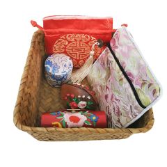 Kit cesta y accesorios para abrir y cerrar - Montessori